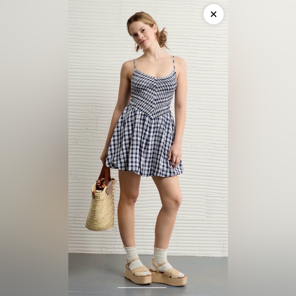 American Eagle Bella Bubble hem gingham dress